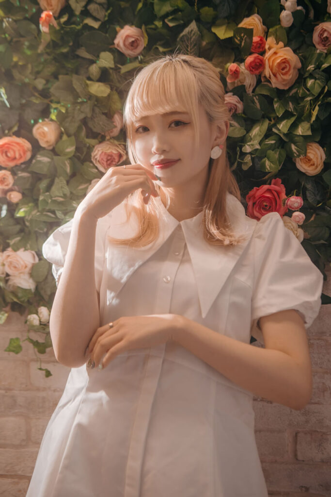 実はガーリーな『薔薇の白レンガ壁』もあるんです 8 DSC2789 860x1290