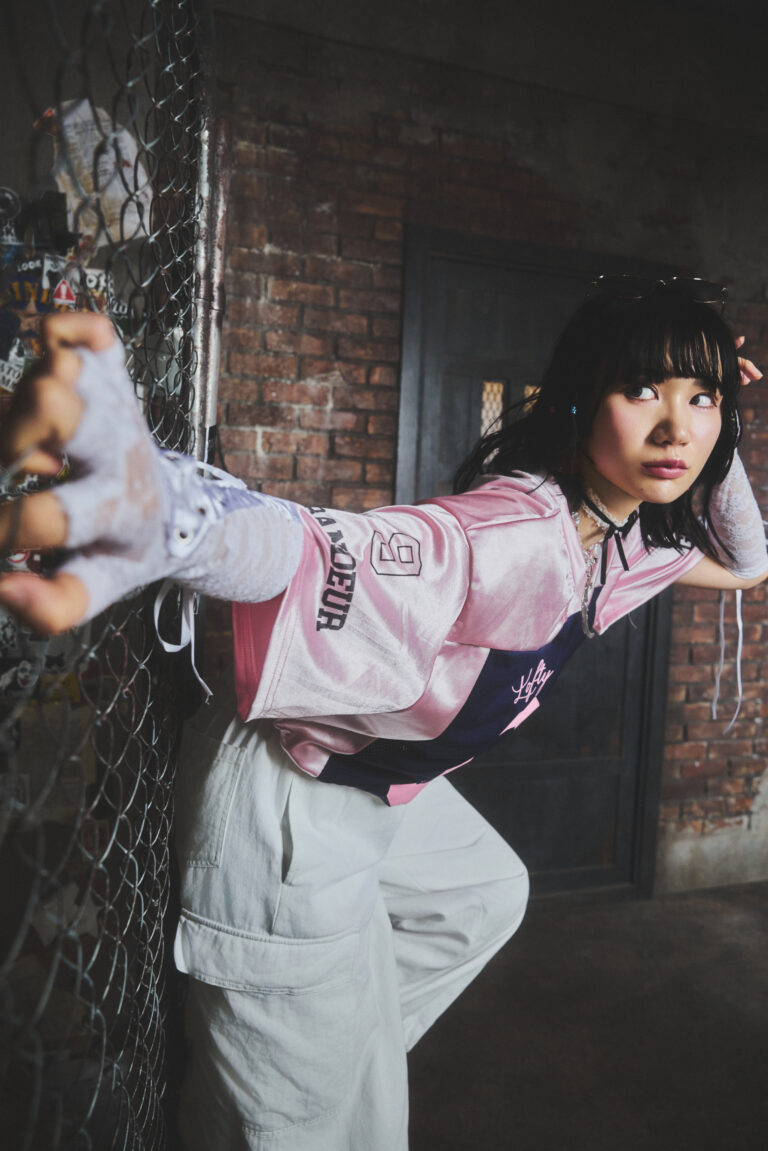 model： 丸さま(＠guruugs) photo：Shingo Vivaさま(＠shingo_viva) make：尾関南海さま(＠mina_hairandmake)